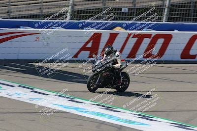 media/Aug-27-2022-Fastrack Riders (Sat) [[c588535105]]/Level 1/Session 1 Start Finish/